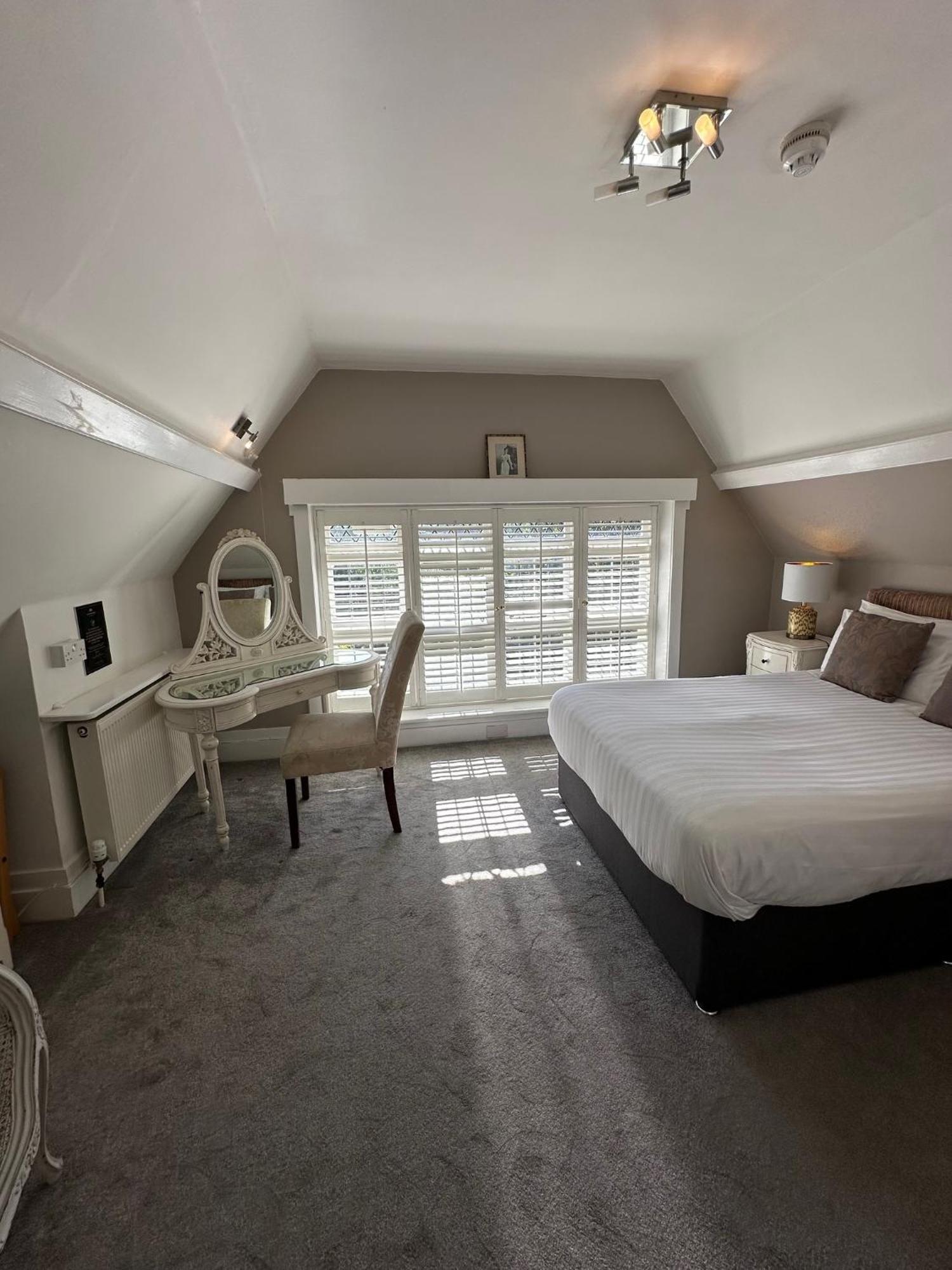 Langtry Manor Hotel Борнмут Экстерьер фото